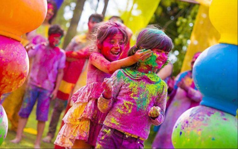 holi image of kids