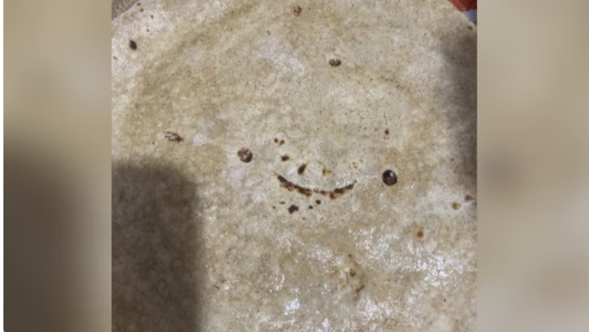 roti with smiley